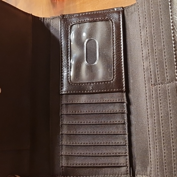 Nine & Co Cowhide Pattern - Picture 4 of 4